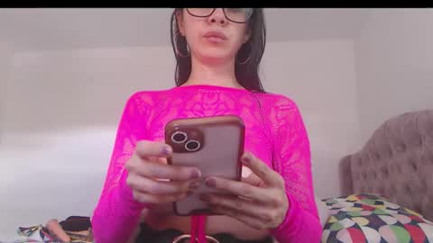 valentia online show from 10/05/25, 06:06