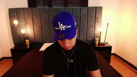 Amadeo Wild online show from 02/15/25, 03:39