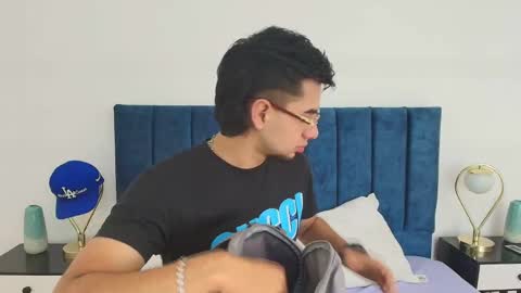 Amadeo Wild online show from 03/09/25, 02:21