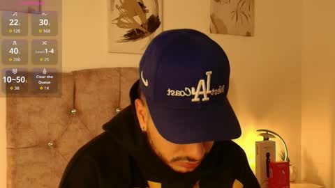 Snapshot of amadeo_wild chatting on 04/28/26, 04:28 Amadeo Wild online show from 04/28/26, 04:28