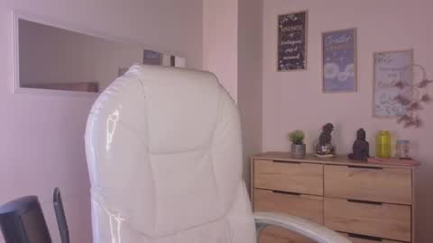 B I A N C A online show from 11/05/25, 03:17