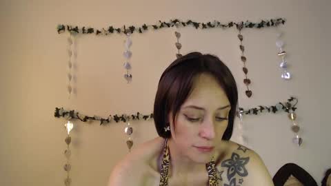 Amalett online show from 03/10/25, 04:14