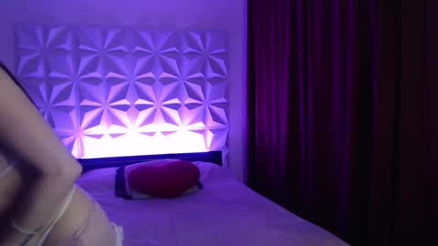 Amalett online show from 12/13/25, 11:32