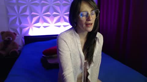 Amalett online show from 04/29/26, 02:37