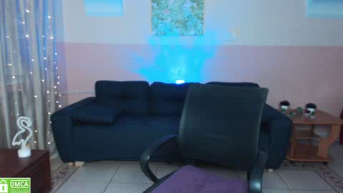 Snapshot of amali_ivanna_smit chatting on 12/21/24, 06:30 Ivanna online show from 12/21/24, 06:30