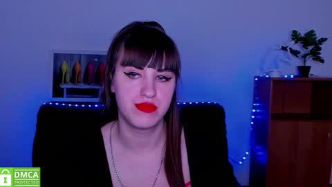 Snapshot of amali_ivanna_smit chatting on 01/23/25, 03:43 Ivanna online show from 01/23/25, 03:43