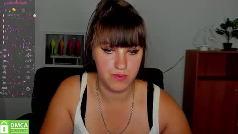 Snapshot of amali_ivanna_smit chatting on 09/11/25, 11:21 Ivanna online show from 09/11/25, 11:21