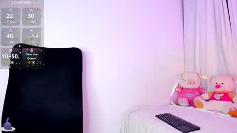 Amalia    real MIA  online show from 01/28/25, 08:57