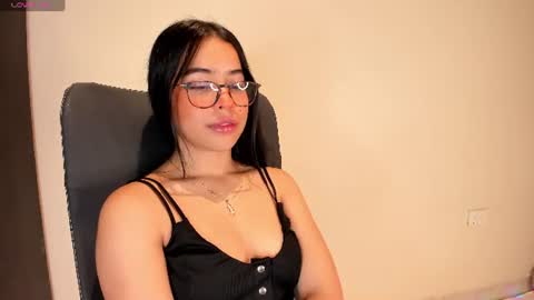 Amalia    real MIA  online show from 06/11/26, 02:53