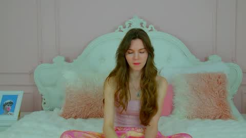 Snapshot of amalialima chatting on 04/02/26, 04:54 AmaliaLima online show from 04/02/26, 04:54