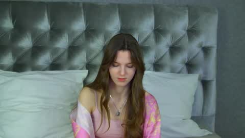 Snapshot of amalialima chatting on 04/16/26, 04:24 AmaliaLima online show from 04/16/26, 04:24
