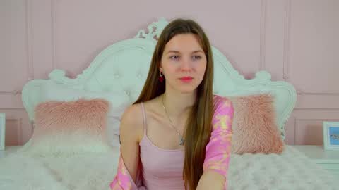 Snapshot of amalialima chatting on 05/13/26, 04:10 AmaliaLima online show from 05/13/26, 04:10