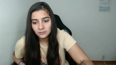 The queen of the biceps  online show from 11/19/25, 12:16