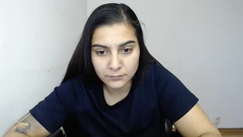 The queen of the biceps  online show from 04/06/26, 04:46