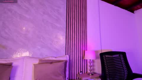 Snapshot of amanda_26 chatting on 02/23/26, 12:41 Luisa online show from 02/23/26, 12:41