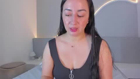 Snapshot of amanda_benz_ chatting on 06/09/26, 11:22 amanda_benz_ online show from 06/09/26, 11:22