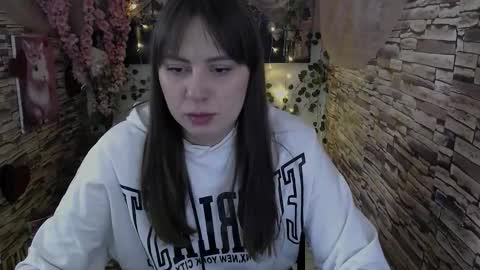 Snapshot of amanda_bright_ chatting on 10/18/25, 11:33 amanda_bright_ online show from 10/18/25, 11:33