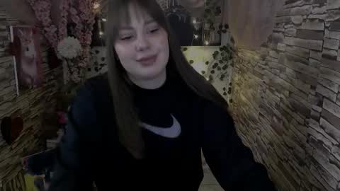 Snapshot of amanda_bright_ chatting on 10/22/25, 06:35 amanda_bright_ online show from 10/22/25, 06:35