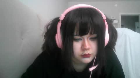 Snapshot of amanda_mia chatting on 04/07/26, 11:21 amanda_mia online show from 04/07/26, 11:21