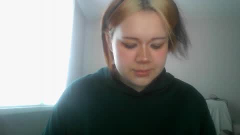 amanda_mia online show from 06/05/26, 05:25