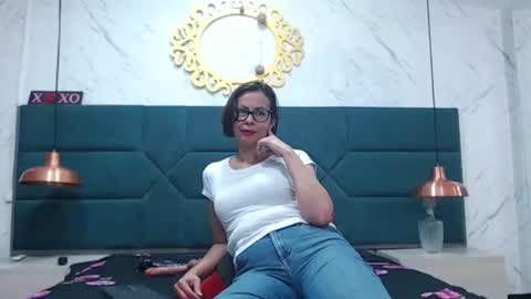 amanda_ramirez online show from 01/06/26, 10:01