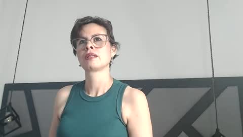 amanda_ramirez online show from 06/18/26, 10:03