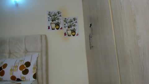 Snapshot of amanda_tint chatting on 01/08/26, 07:10 Amanda tint online show from 01/08/26, 07:10