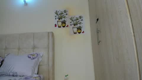 Amanda tint online show from 05/29/26, 06:33