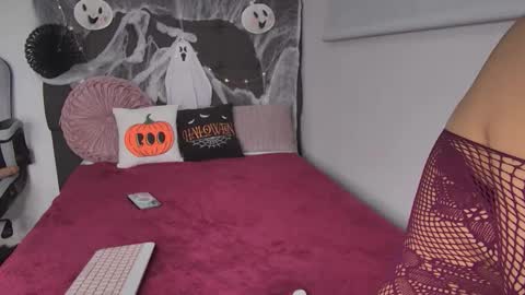 Amanda online show from 10/19/25, 12:55