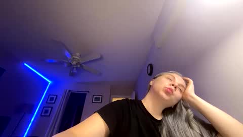 Snapshot of amandainbloom chatting on 02/06/26, 10:29 Amanda online show from 02/06/26, 10:29