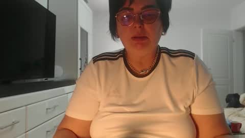 Snapshot of amandamuller1982 chatting on 04/20/26, 08:28 Anda online show from 04/20/26, 08:28