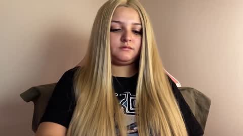 Amandha online show from 01/09/25, 12:25