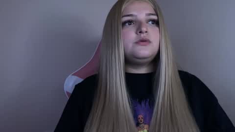 Amandha online show from 02/03/25, 10:21