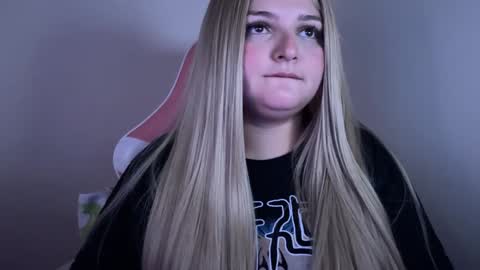 Amandha online show from 02/05/25, 10:33