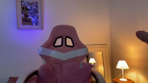 Amandha online show from 11/09/25, 04:49