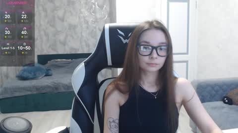 Mila online show from 01/23/25, 01:13