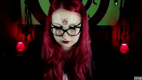 Snapshot of amanita__pantherina chatting on 03/31/26, 10:15 Goddess Amanita online show from 03/31/26, 10:15