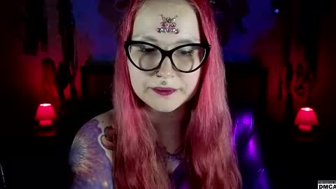 Snapshot of amanita__pantherina chatting on 04/29/26, 12:20 Goddess Amanita online show from 04/29/26, 12:20
