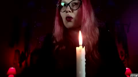 Snapshot of amanita__pantherina chatting on 05/07/26, 04:23 Goddess Amanita online show from 05/07/26, 04:23