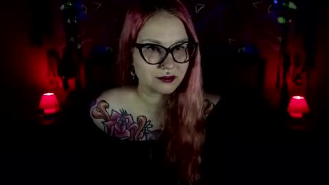 Snapshot of amanita__pantherina chatting on 05/19/26, 12:11 Goddess Amanita online show from 05/19/26, 12:11