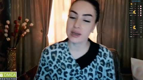 amara campbell online show from 10/11/25, 03:06