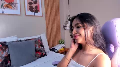 Snapshot of amara_connors chatting on 06/26/26, 02:10 A M A R A online show from 06/26/26, 02:10