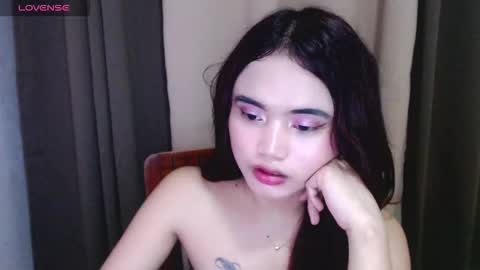 Snapshot of amara_hayami chatting on 11/21/25, 12:10 amara_hayami online show from 11/21/25, 12:10