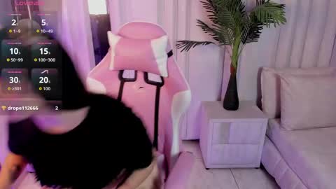 Snapshot of amara_lunee chatting on 05/25/26, 05:46 AMARA online show from 05/25/26, 05:46