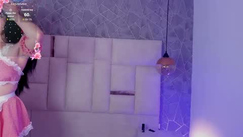 Snapshot of amara_lunee chatting on 05/31/26, 04:31 AMARA online show from 05/31/26, 04:31