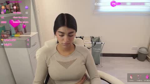 amara_silk online show from 01/07/26, 06:10