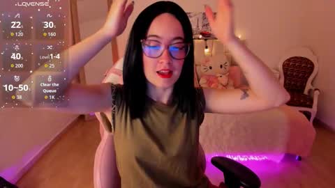 amaraa_couper1 online show from 11/20/25, 03:28