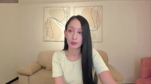 Snapshot of amaradivinex chatting on 06/23/26, 11:30 Amara Di online show from 06/23/26, 11:30