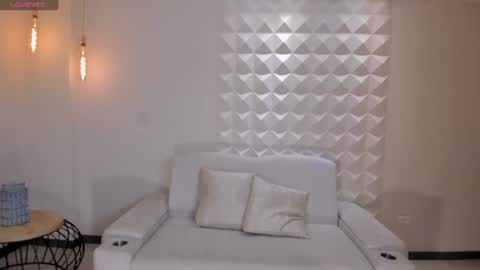 Snapshot of amaradivinex chatting on 07/22/26, 12:19 Amara Di online show from 07/22/26, 12:19