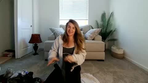 Amara Jezebel online show from 05/11/26, 06:49